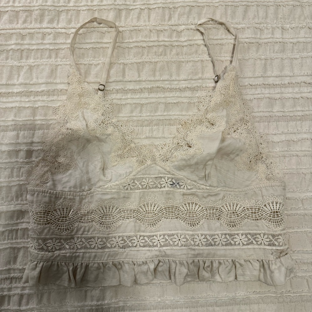 Lace crop top